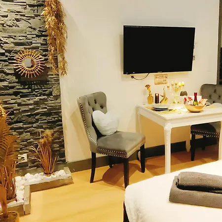 아파트 Cocon Romantique Balneo & A 100m